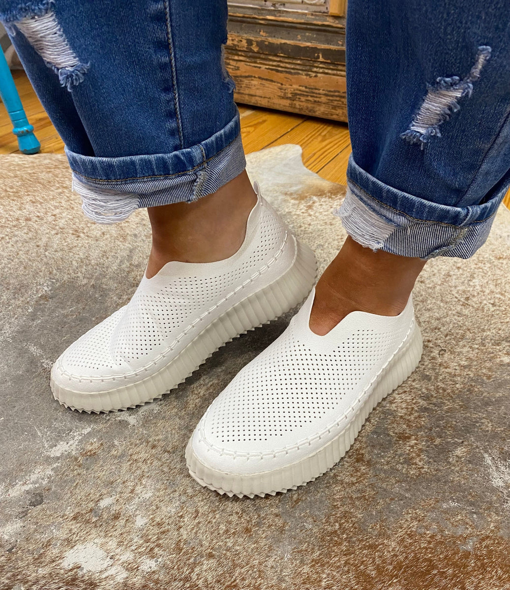 Corkys Walk With Me Sneaker White – The Sparkly Pig