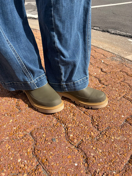 Corkys Green Rubber Boots Drip