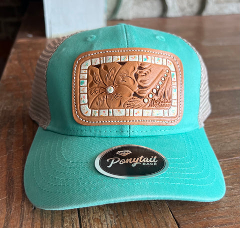 Mint Pony Cap Spiny Oyster Chunks