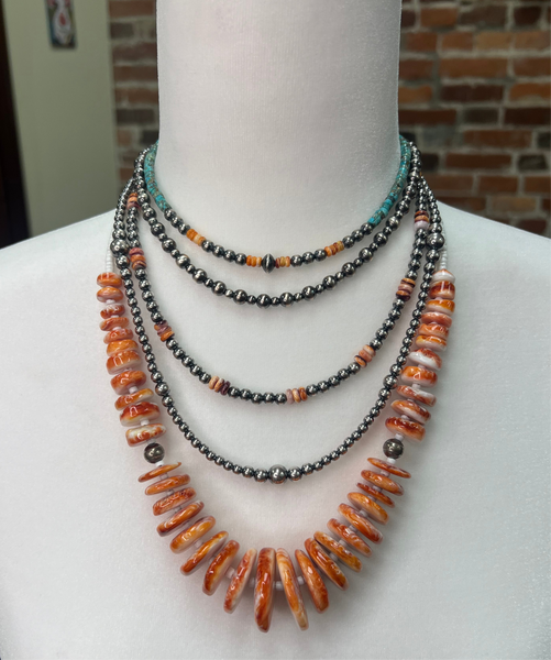 22inch Orange Spiny Graduated & White Shell Necklace
