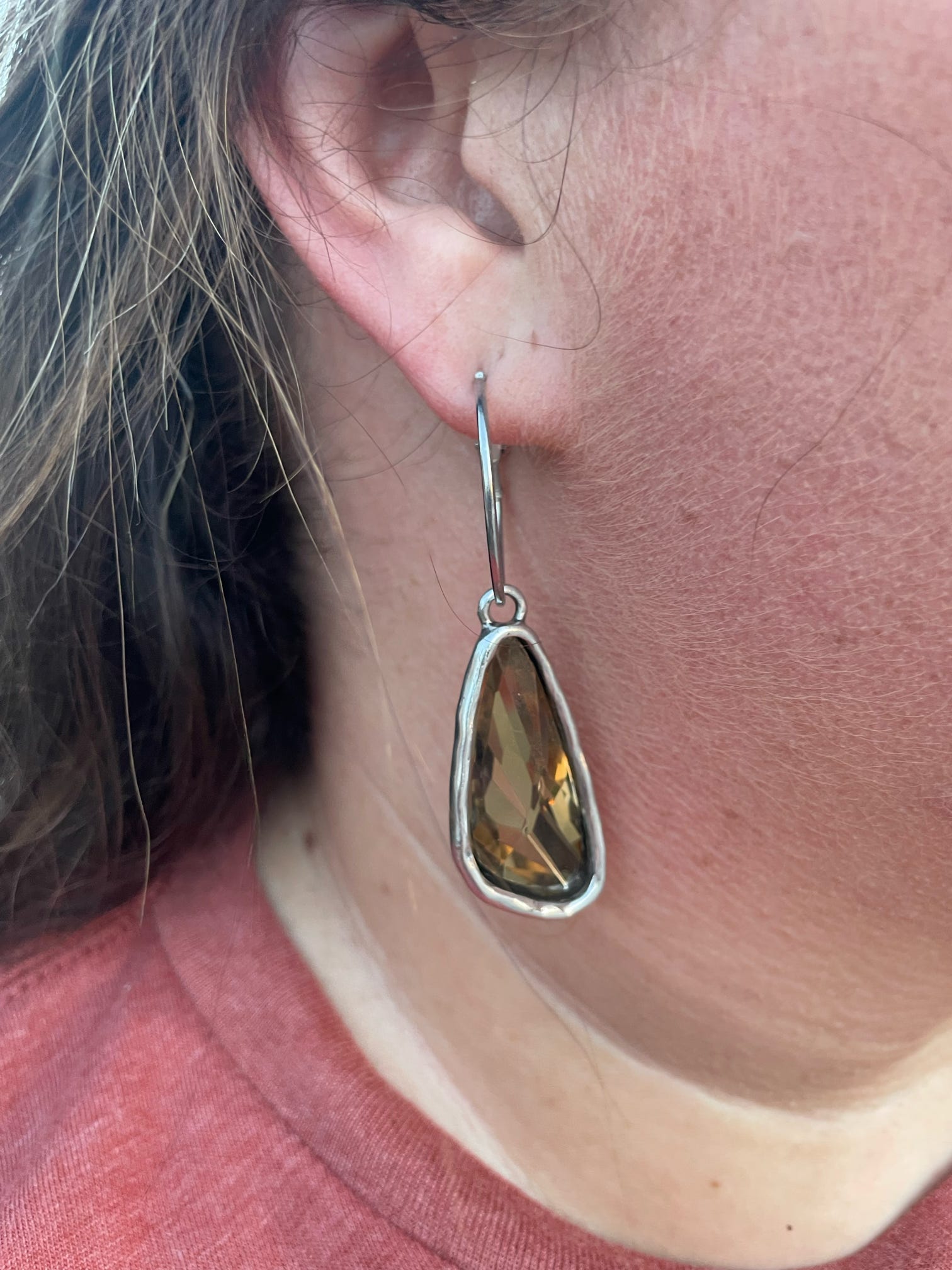 Small Silver Hoop Earrings w/ Amber Stone Drop