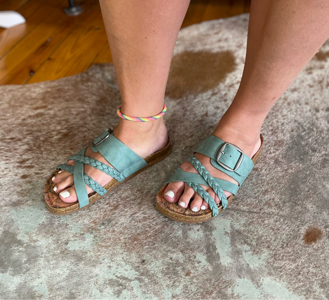 Very G Nora 3 Turquoise Sandal