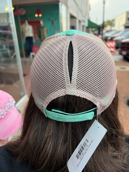 Mint Pony Cap Spiny Oyster Chunks