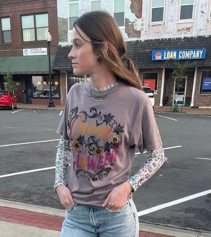 Queen of Halloween Tee