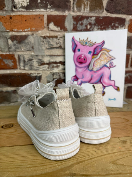 Very G Aman Slip On Shoe in Natural Pearls