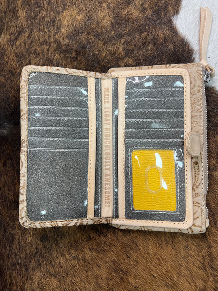 Consuela Slim Wallet Lawton