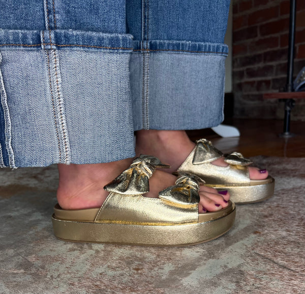 Lil Bit Knotty Gold Crinkle Metallic