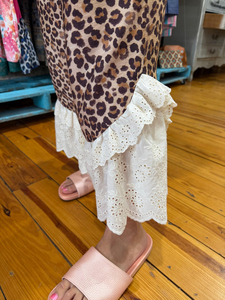 Leopard Print Woven Ruffled Lace Hem Pants w/ Side Pockets