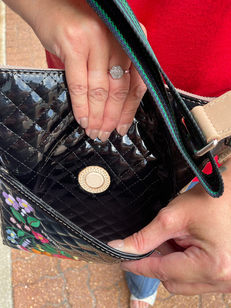 Consuela Tour Crossbody La Reina