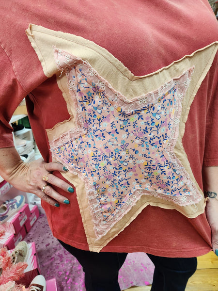 Raspberry Half Sleeve Star Patch Top Plus Size