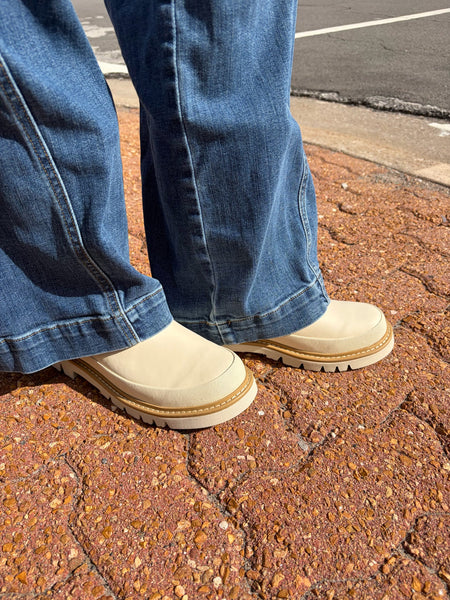 Corkys Make A Splash Boot Ivory