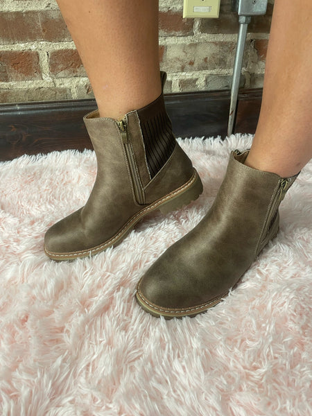 Corkys Don't Be Difficult Tan Boot