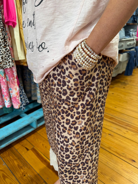 Leopard Print Woven Ruffled Lace Hem Pants w/ Side Pockets
