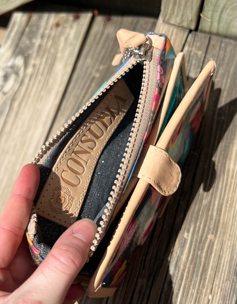 Consuela Slim Wallet Amelie