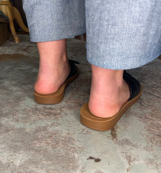 Corkys Rock The Bowt Sandal Black
