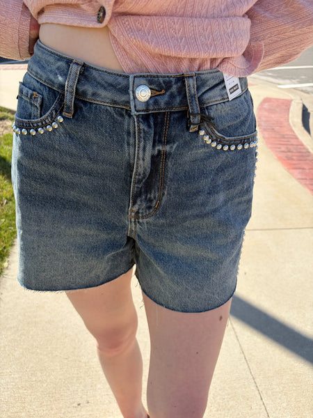 Judy Blue HW R.M. Cut Off Shorts w/ Dome Studs