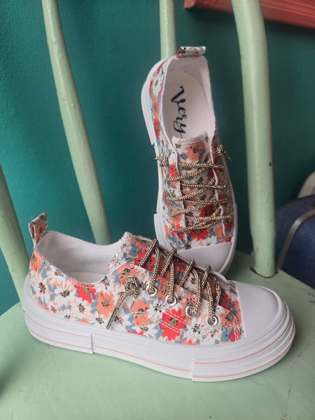 Very G Aman Sneaker Floral