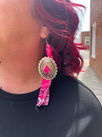 Concho Rodeo Earrings Hot Pink