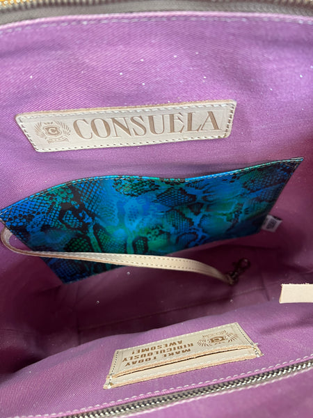 Consuela Sling Rita