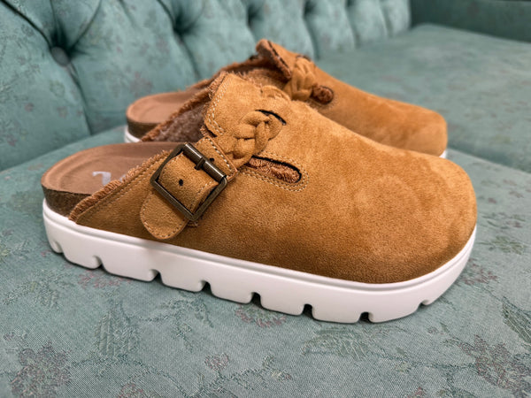 Very G Cali Clog in Sand