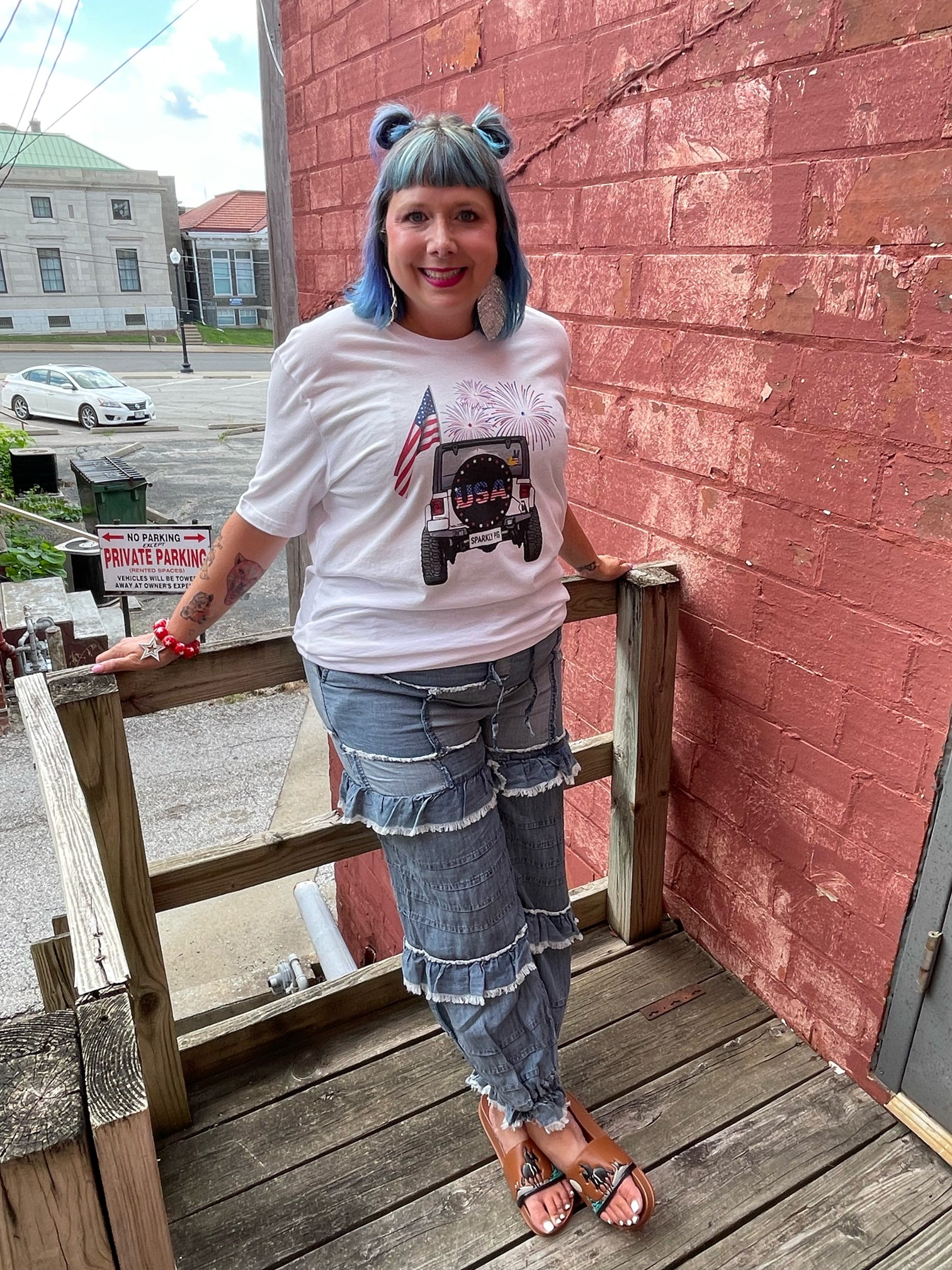 USA Fireworks White Jeep Tee
