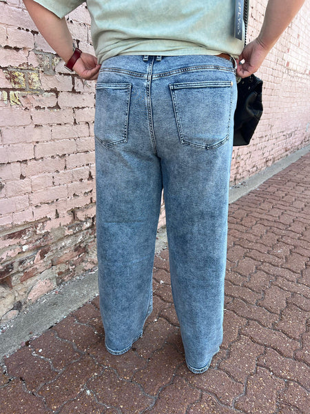 Judy Blue HW Wilhemina Light Vintage Wash Jeans Plus Size