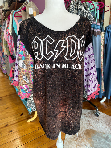 Boho T-Shirt ACDC size large