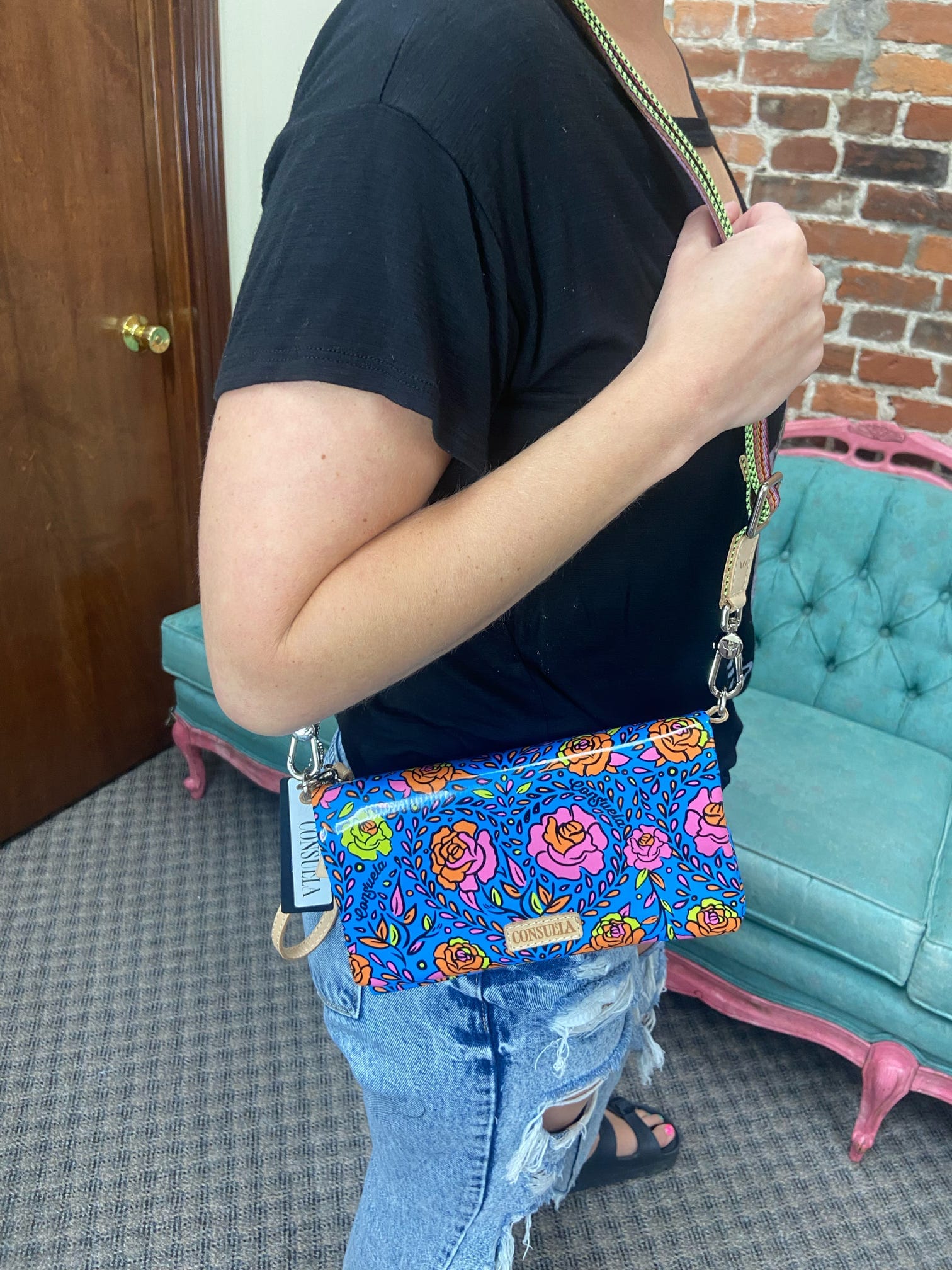 Consuela Uptown Crossbody Mandy The Sparkly Pig