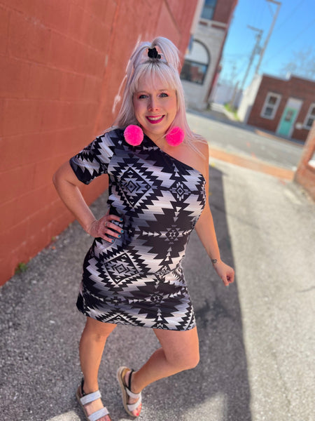 Montana Mama Dress The Sparkly Pig Dresses