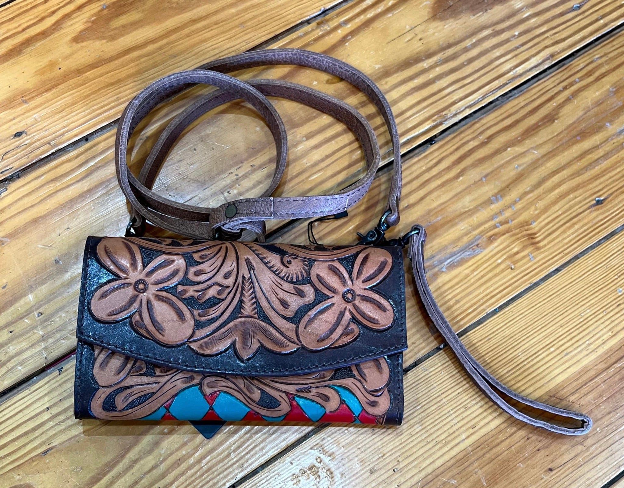 Tooled Leather w/ Red & Turquoise Triangle Design Crossbody Wallet The Sparkly Pig purses